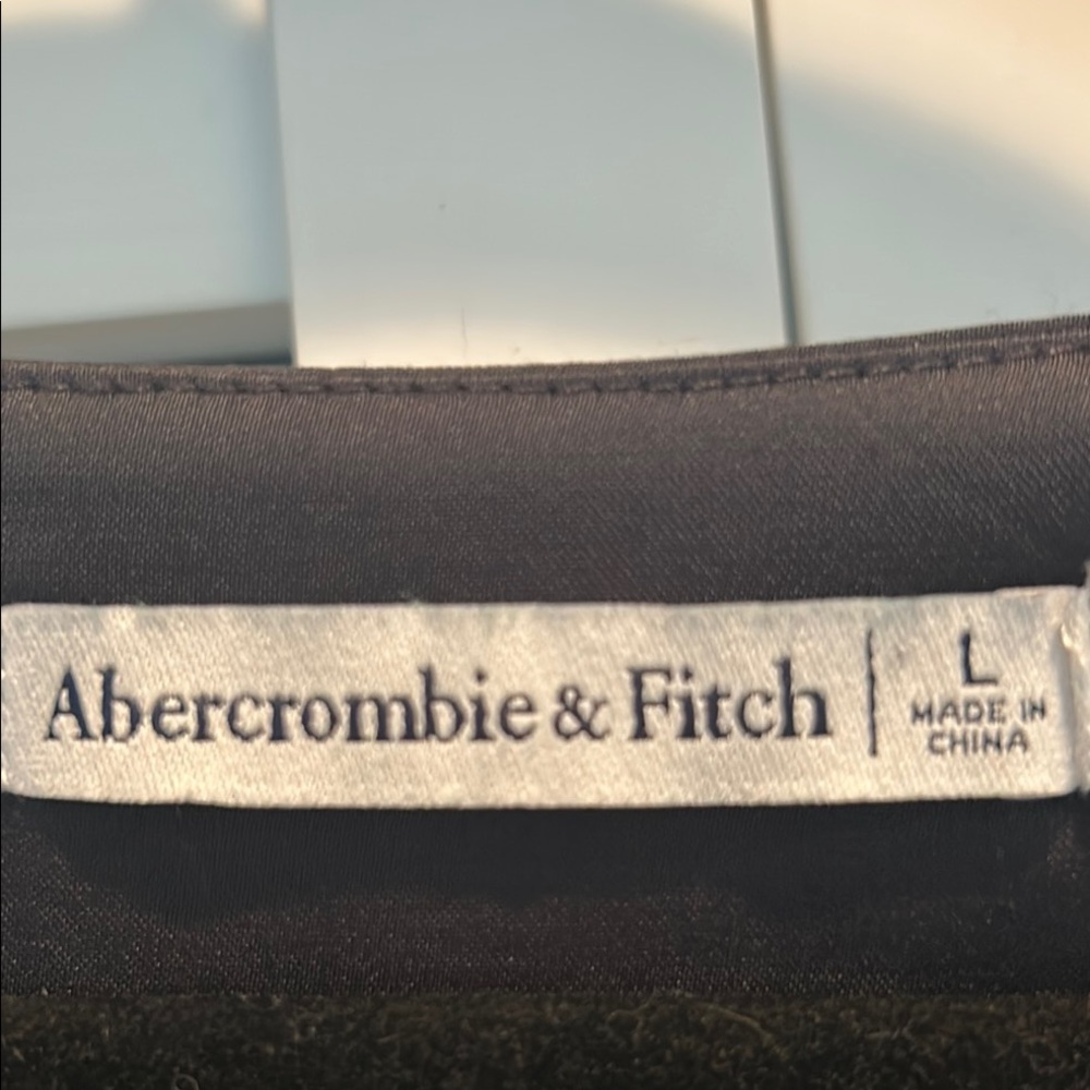 Abercrombie & Fitch Black satin Ruched Midi Gown with Puff Sleeves - Picture 6 of 6